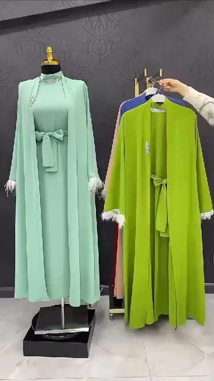Get any 4 open frond  abaya