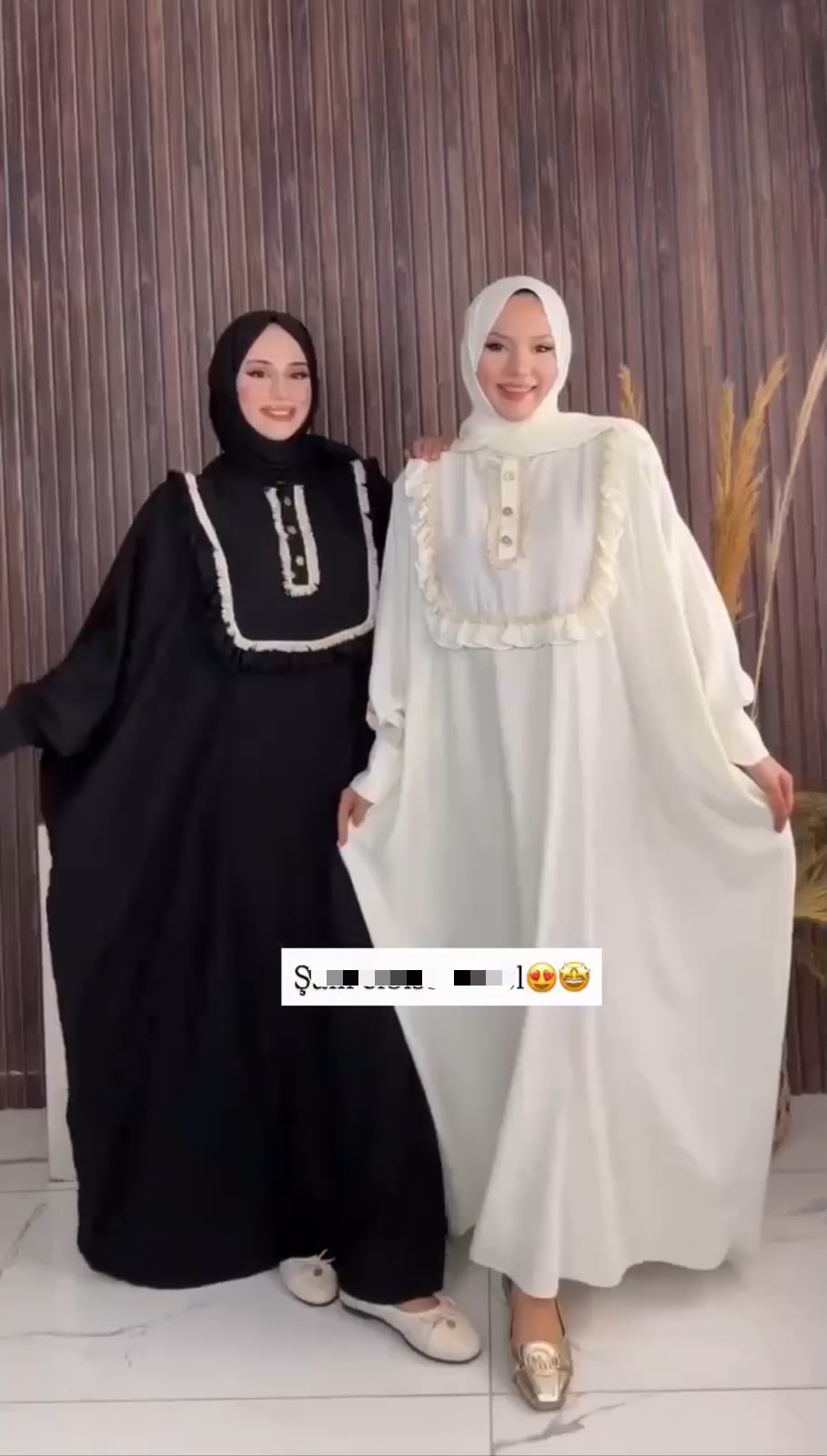 Pack of 2 Abaya With Scarf