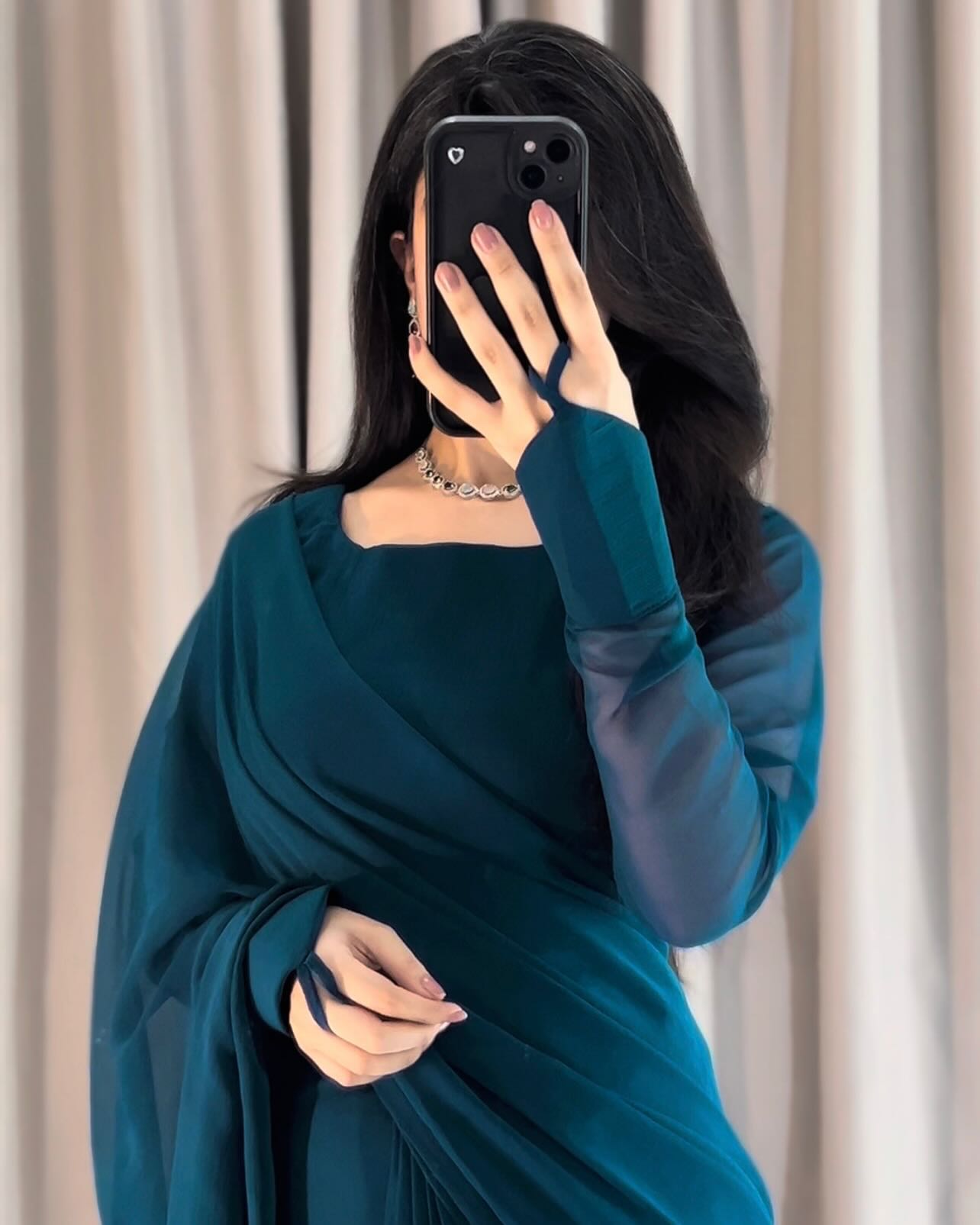 Noor-e-Chiffon Saree Stitched