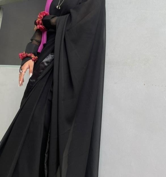 Noor-e-Chiffon Saree Stitched